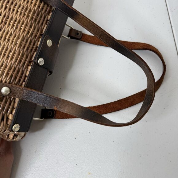s-l400.jpg Vtg 60s British Wicker Basket Purse Leather Bamboo Woven Lunch Box Geisha Bag